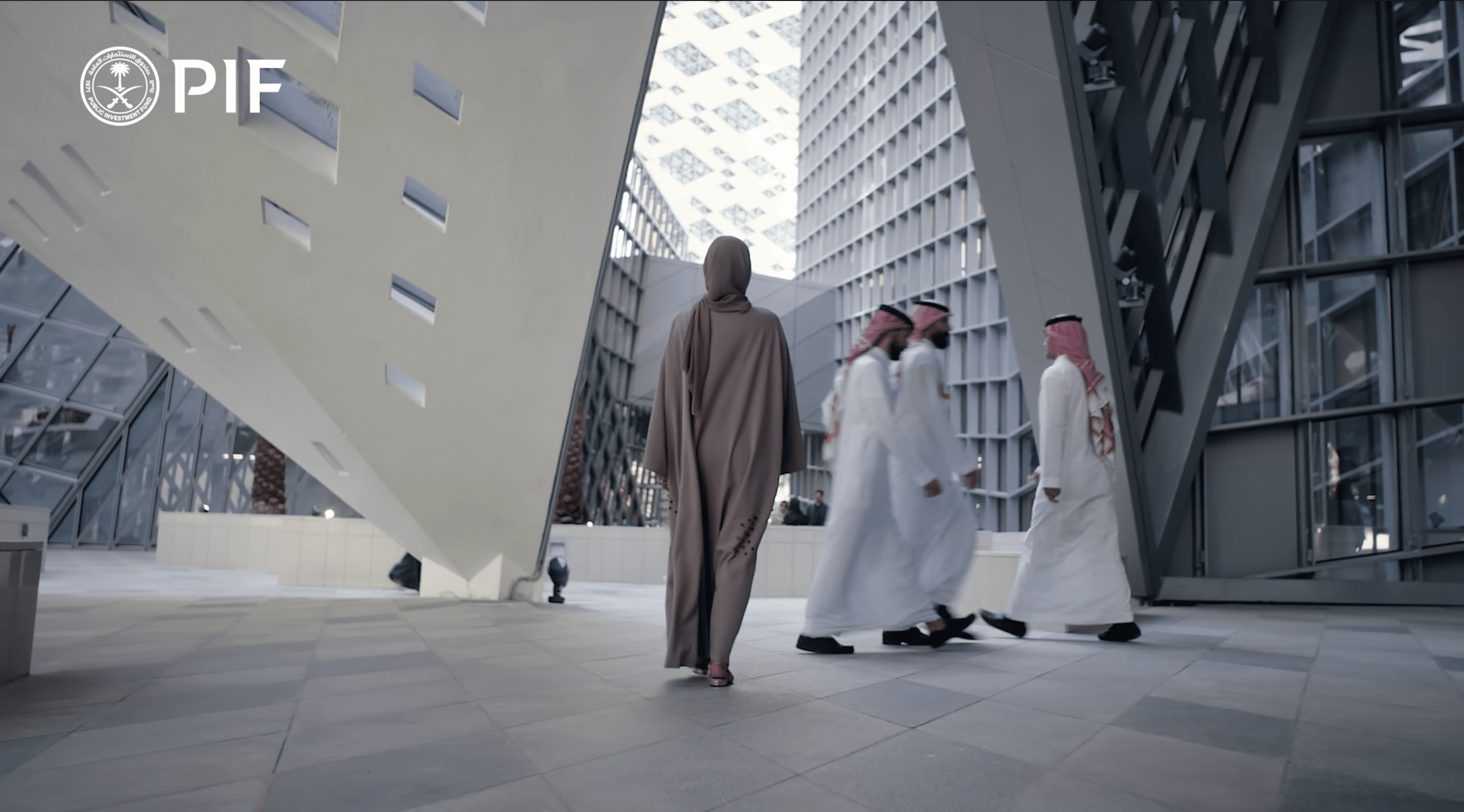جوائز إيفي مينا - صندوق الاستثمارات العامة إرث للمستقبل