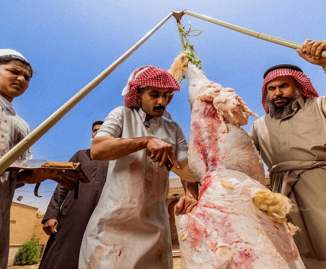 صياغة الفكرة من خلال سرد قصصي جريء.